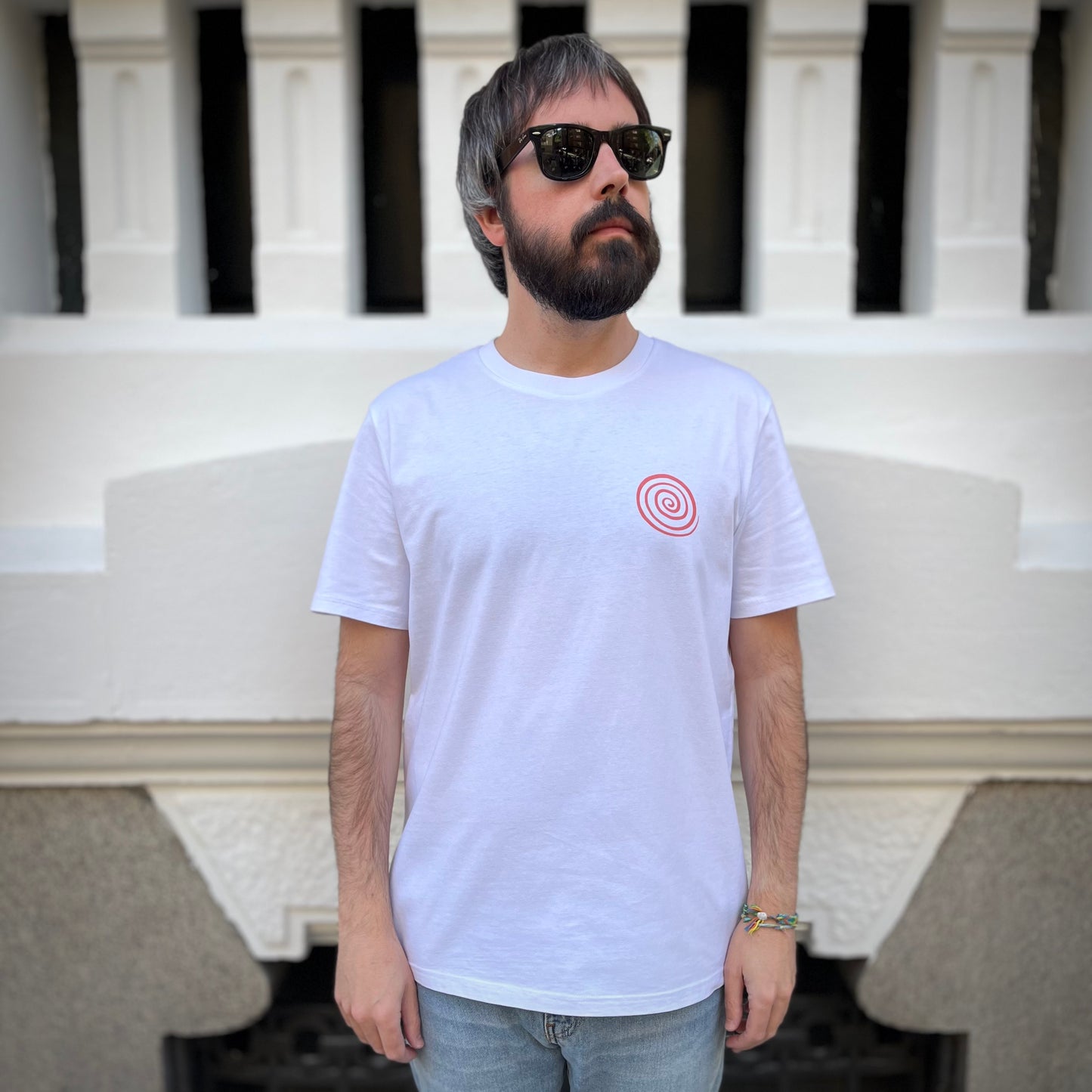 Camiseta blanca Espiral coral